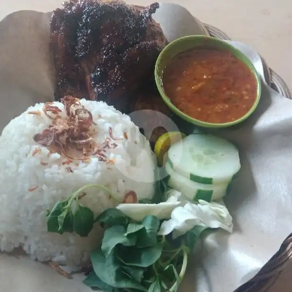 Ayam Bakar + Nasi | Warung Kampung Dhea