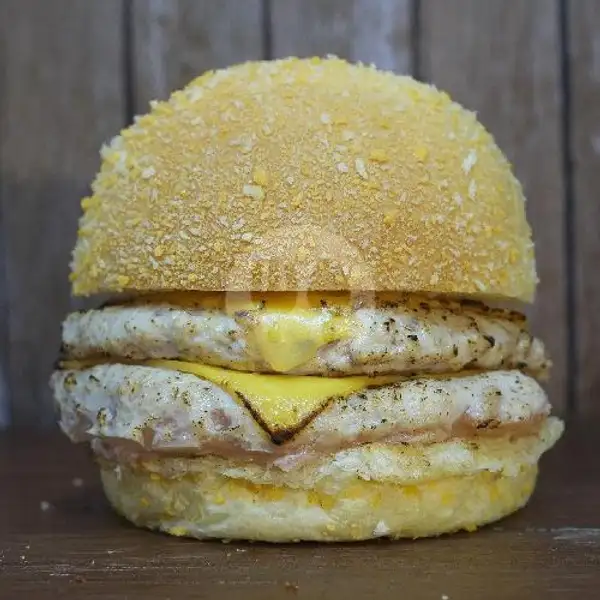 Double Chicken Burger With Hob Bbq Sauce | House of Burger x Lana Coffee, Batam Kota