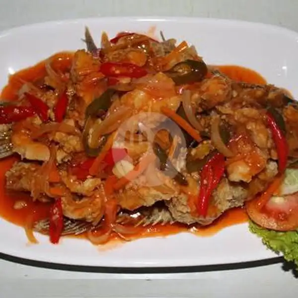 Ikan Gurame Saus Padang | Seafood 32 Libra
