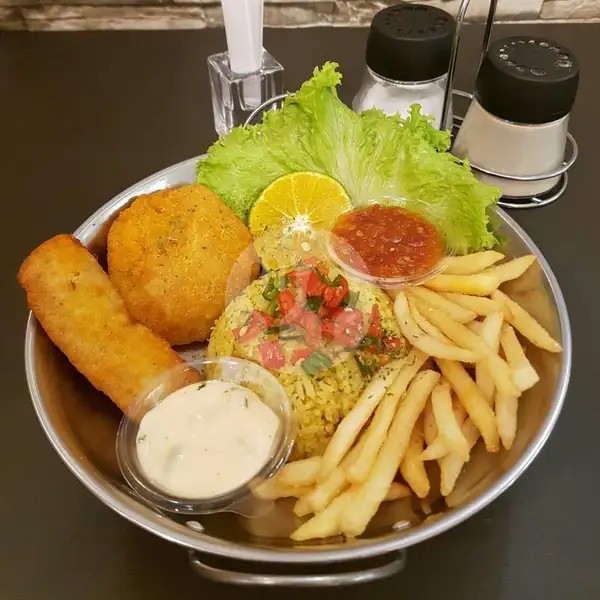 Deluxe Combo | Fish And Cheap, Thamrin City