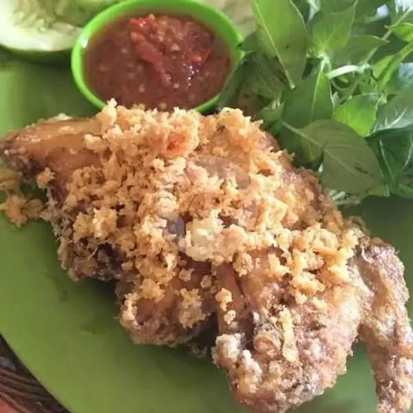 Ayam Kremes +sambel Lalap | Seafood 48 NaufaL