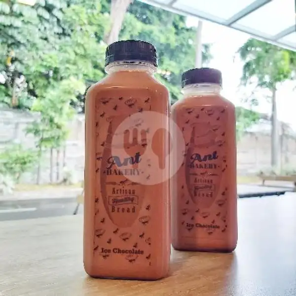 Ice Chocolate Bottle 500ml | Ant Artisan Bakery & Coffee, Maskumambang