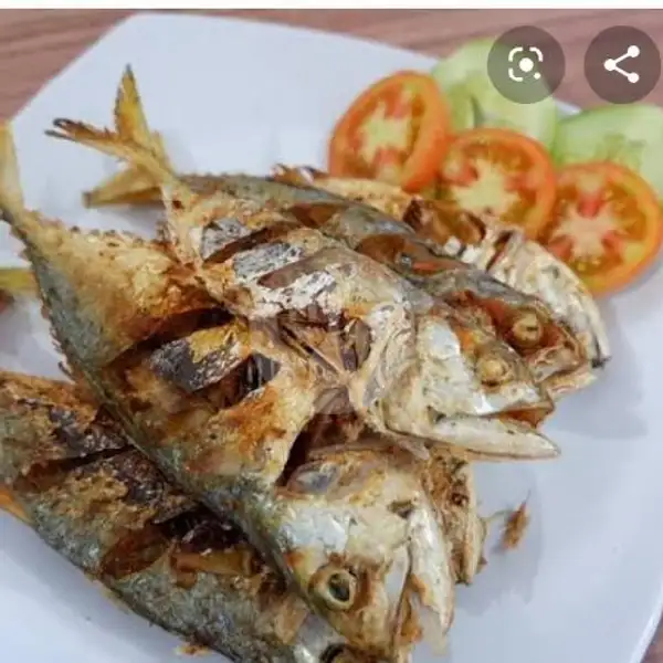 Nasi Ikan kembong goreng | Warung Azril (Bebek Sinjay), Klojen