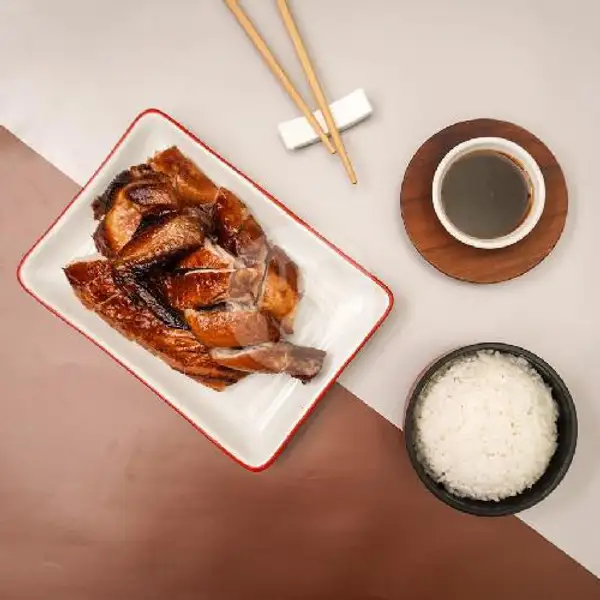 Roasted Chicken Whole | Halo Cafe (by Tiny Dumpling), Terusan Sutami