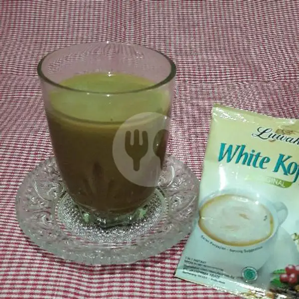 Ice White Coffee | Babi Panggang Oinky 134, Gamping
