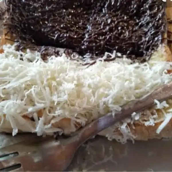 Roti Bakar Choco Crunchy Keju | ROTI BAKAR BRISHA
