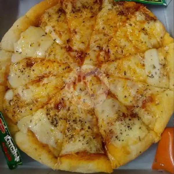 Pizza Tuna SZ XL | Pizza Ozora, Gundih