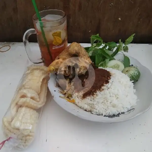 (New Normal) Nasi Ayam Goreng | Rumah Makan Ibu Gambreng, Soekarno Hatta