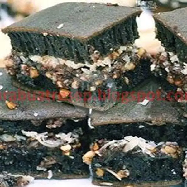 Martabak Manis Kacang Coklat Loyang Besar Blacksweet | Martabak Aesar, Karawaci