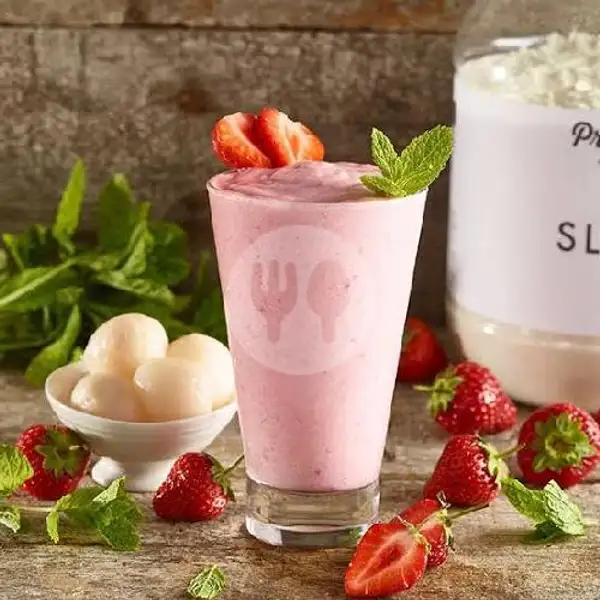 Ice Creamy Lycheeberry Yogurt | Happy Yummy Mojito & Coffee, Kedungkandang