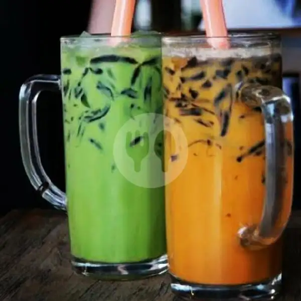 Green Tea Original + Cincau Serut | Ayam Kremes Dan Lele Kremes Khansa, Sekip Jaya