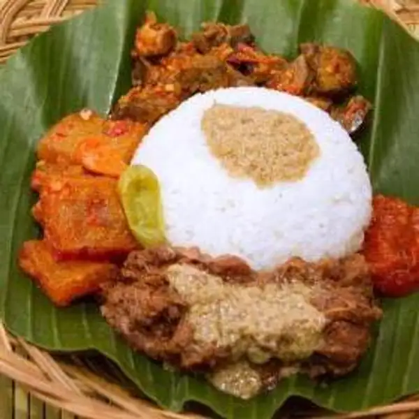 Nasi Gudeg Jogja Hemat | Gudeg, Ayam, & Bebek Follback, Pramuka