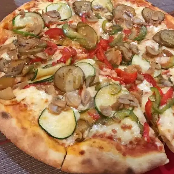 Pizza Vegetariana Medium | Piccola Stella Batam, Dermaga Sukajadi