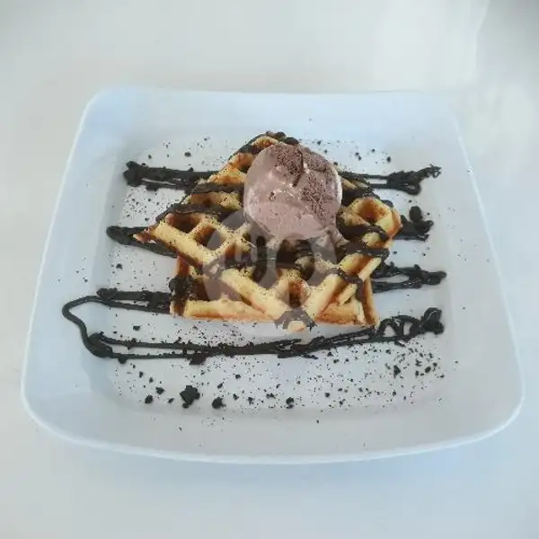 Waffle Choco Crunchy Ice Cream | Kezine Waffle, Tohpati