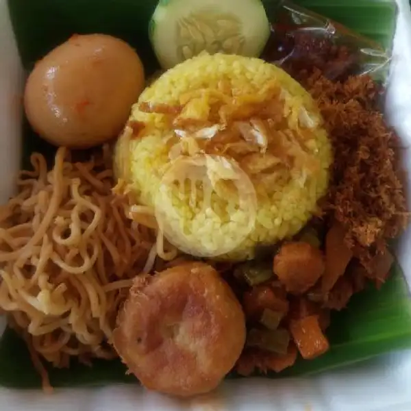 Nasi Kuning Telor Bali/Dadar/Ceplok | Spesial Nasi Pecel Mix Max