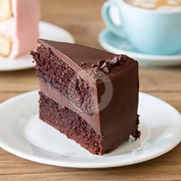 Dark Chocolate Cake (Slice) | Anchor Cafe & Roastery, Dermaga Sukajadi
