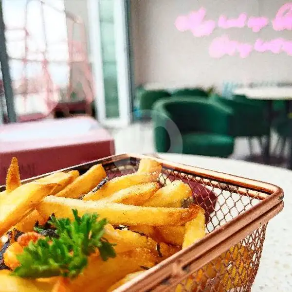Nori Truffle Fries | Level Six Cafe & Bar, Kopo
